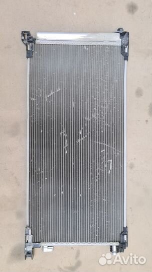 Радиатор кондиционера Lexus UX 200