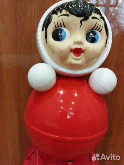 Игрушка неваляшка