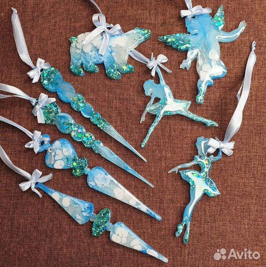 Елочные игрушки