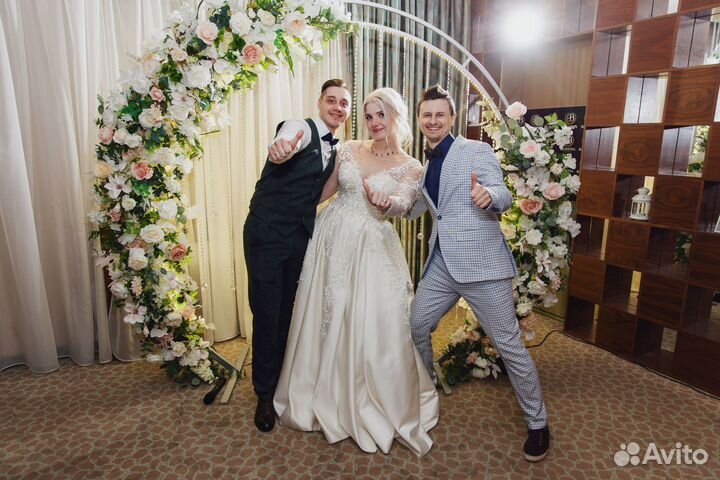 Ведущий Вадим Vegas