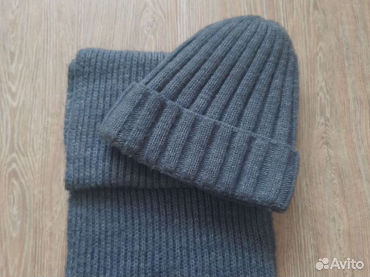 Шапка и снуд