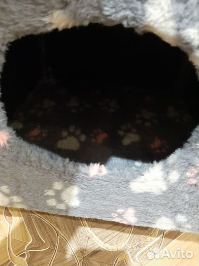 Домик для кошки с когтеточкой