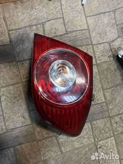 Chevrolet epica задний правый фонарь скол