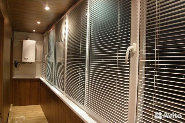 Жалюзи вертикальные пластиковые на пластиковые окн