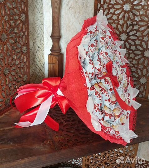 Подарочный букет из конфет