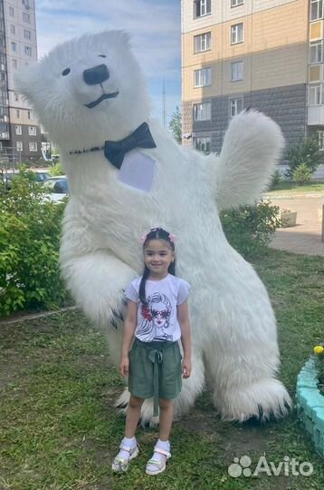 Аниматор ростовые куклы на праздник Белый мишка