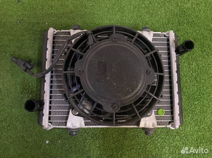 Радиатор охлаждения дополнительный Mercedes-Benz