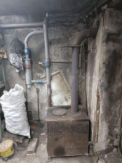 Гараж, > 30 м²