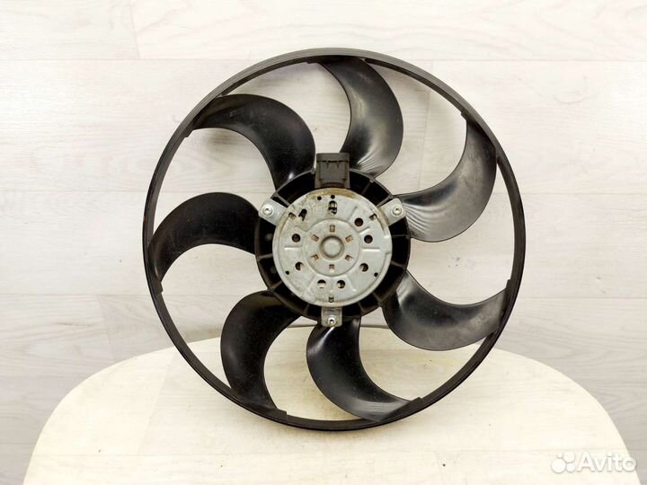 Вентилятор охлаждения Renault Logan/Sandero