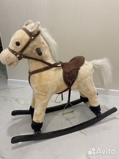 Лошадь качалка