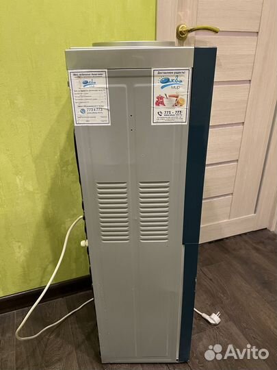 Кулер для воды с холодильником