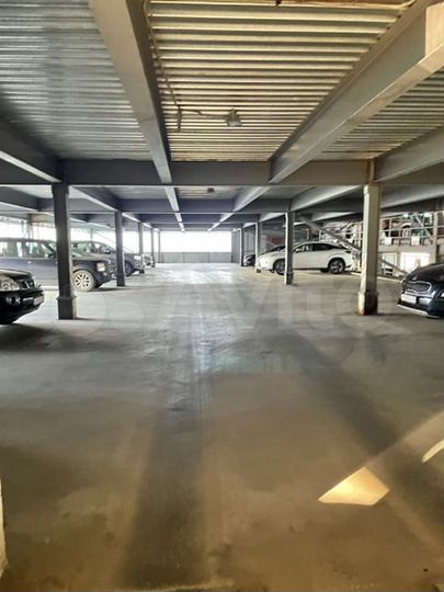 Машиноместо, 15 м²