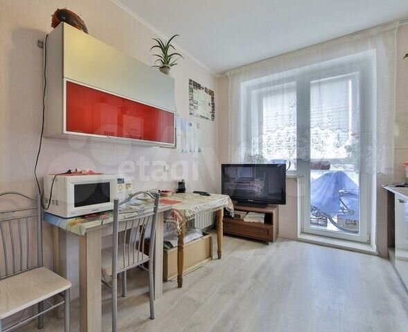 1-к. квартира, 40 м², 9/9 эт.