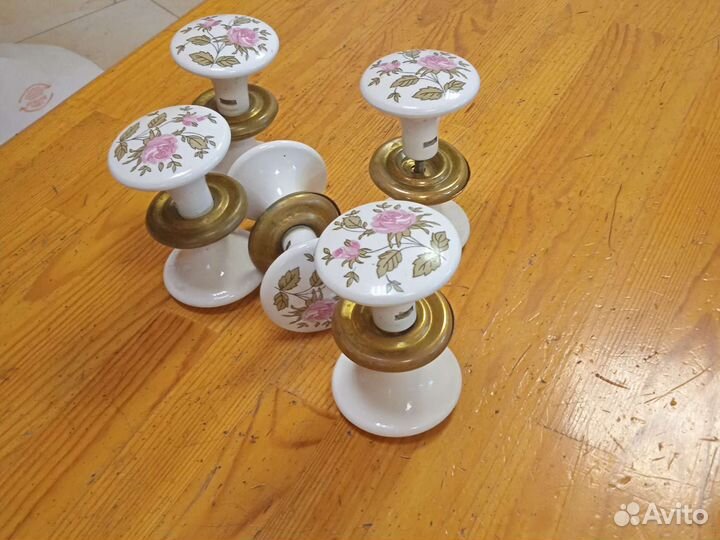 Ручки для шкафчиков