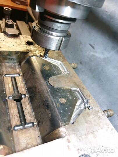 Токарные и электроэрозионные работы