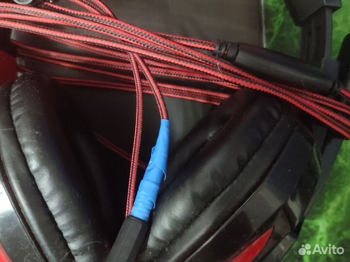 Игровые наушники