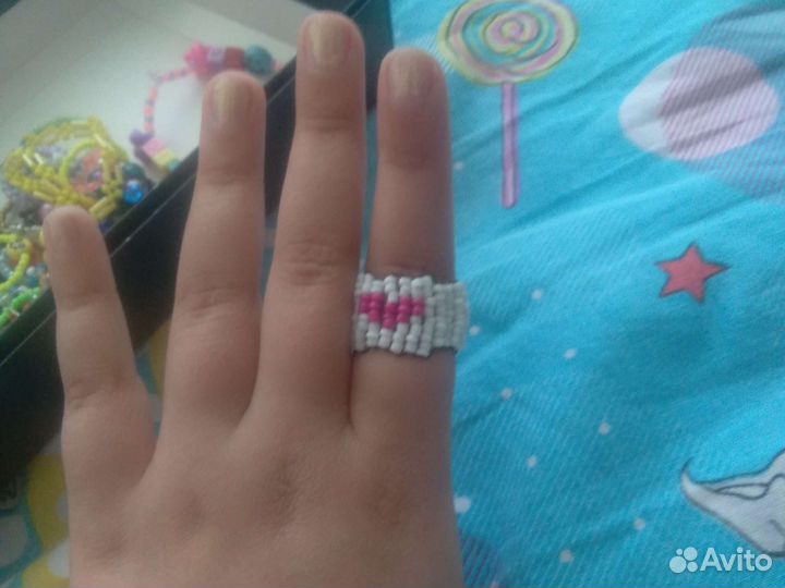 Украшения из бисера ручной работы