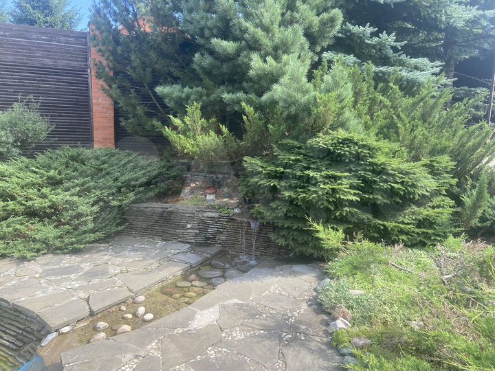 Дом 200 м² на участке 12 сот.