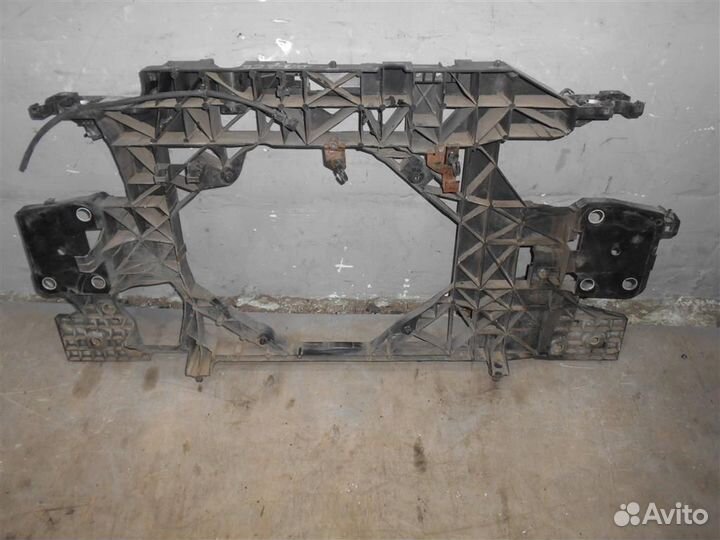 Панель передняя телевизор от Renault Scenic III 2