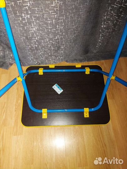 Детский стол