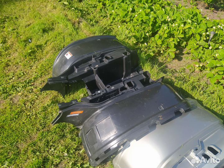 Задний пластик CF 500