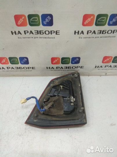 Фонарь задний левый Toyota Land Cruiser 200