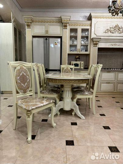 Столы и стулья для кухни. В наличии