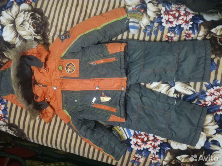 Зимний костюм фирмы Donilo