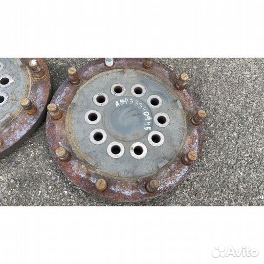 Фланец крепления колеса