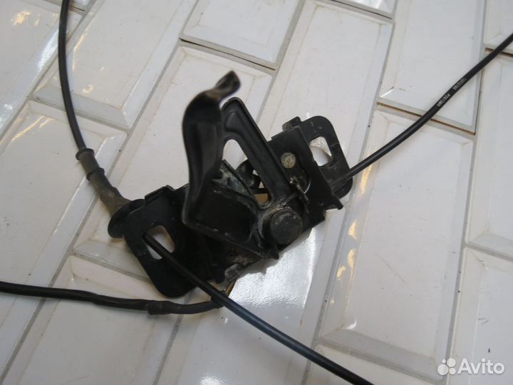 Трос открывания капота Opel Astra J опель