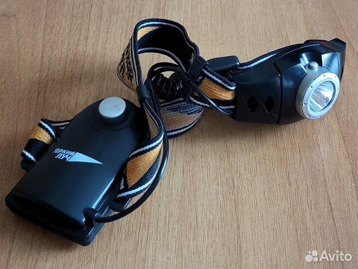 Налобный фонарь Яркий Луч LH-3D черный