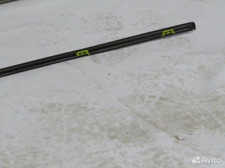 Молдинг крыши левый Hyundai Getz 2009