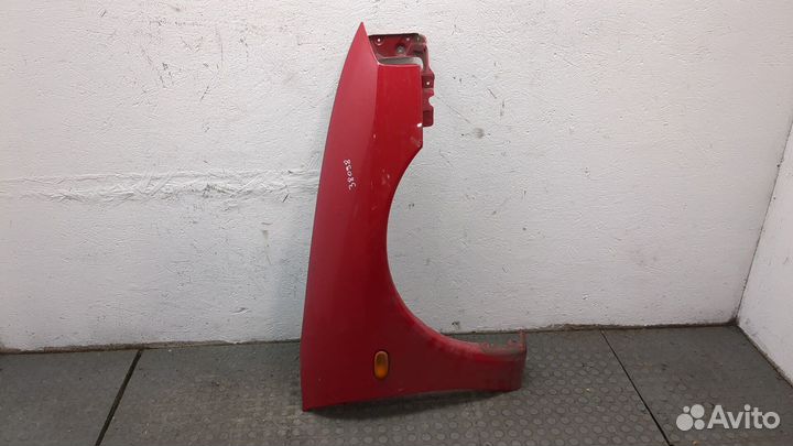 Крыло Mitsubishi Colt, 1997