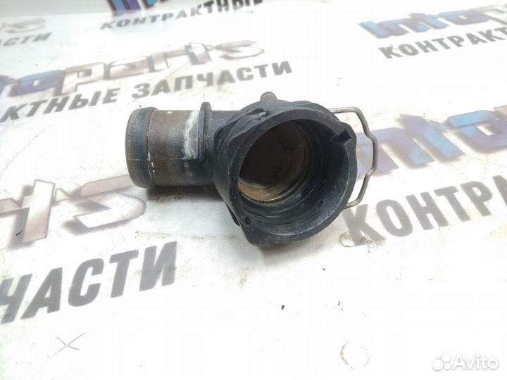 Фланец радиатора Volkswagen Golf 6 2.0 TSI ccza