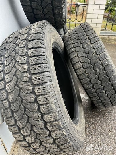Yokohama IceGuard Stud IG65 225/65 R17