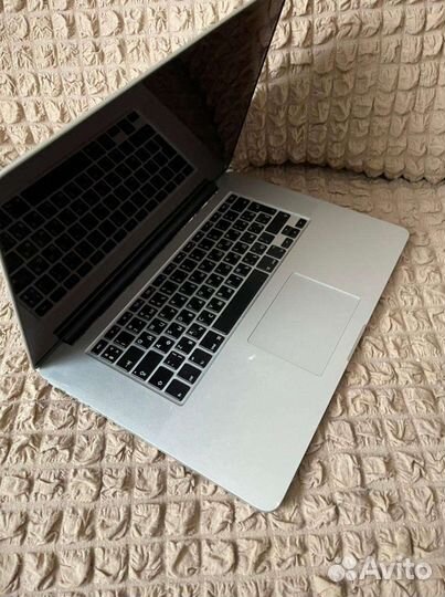 MacBook Pro 15 2013г Ретина core I7 3.4ghz/8gb ram