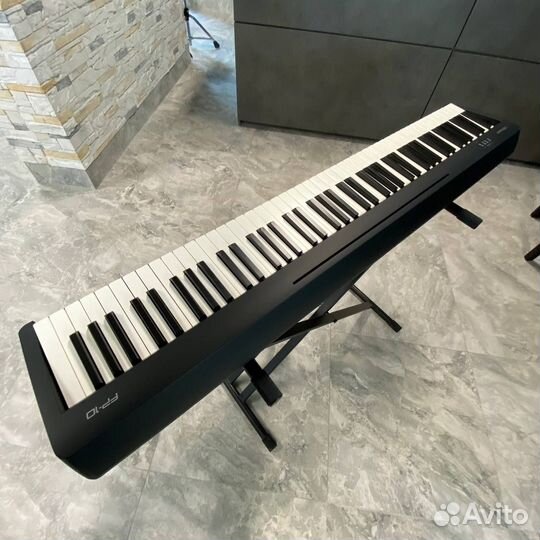 Цифровое пианино Roland FP-10-BK