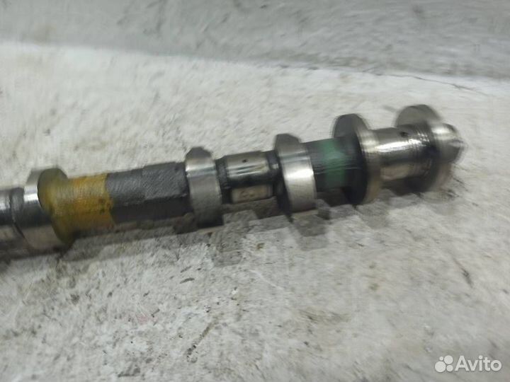 Распредвал впускной