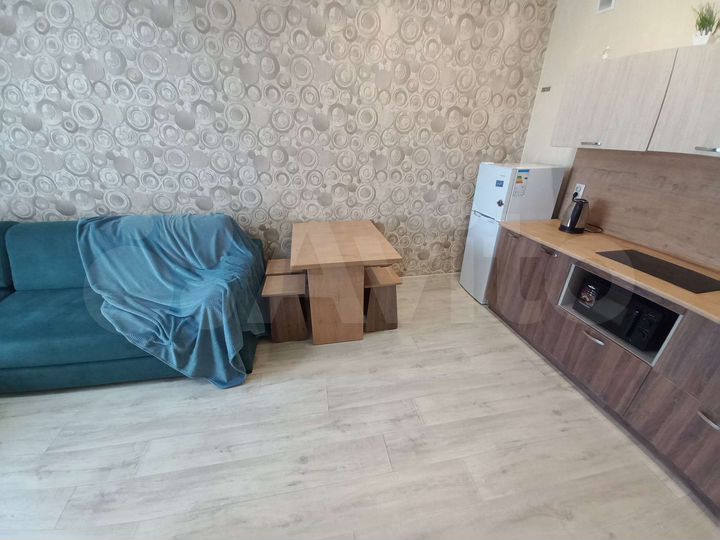 2-к. квартира, 42 м², 12/17 эт.