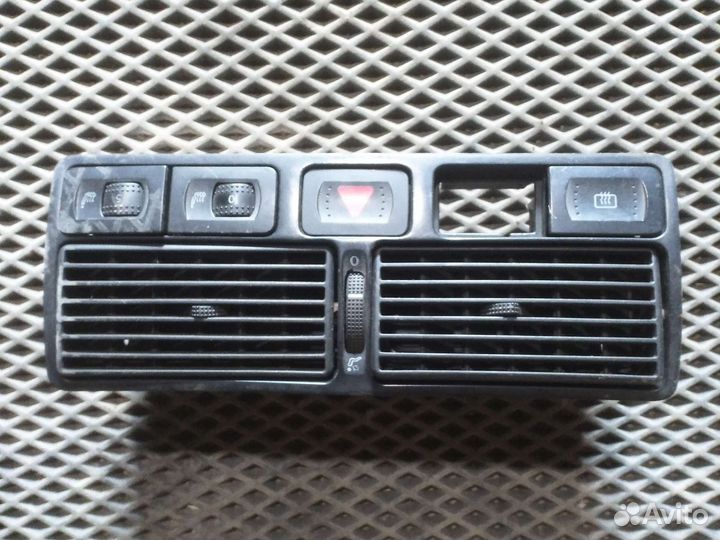 Кнопки дефлектор Golf 4