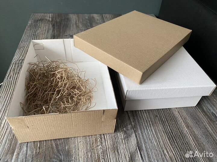 Крафт коробки подарочные, самосборные