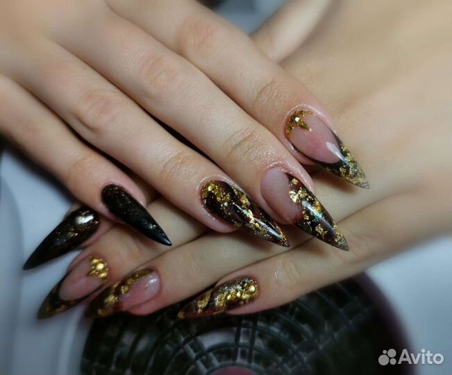 Наращивание ноготков