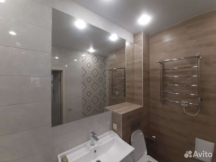 Душевая кабина новая, кухонные фартуки и зеркала