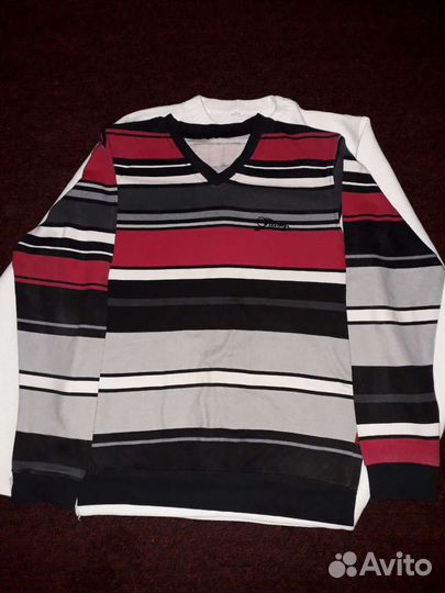 Свитер,пиджак,джинсы