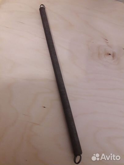 Пружина дверная