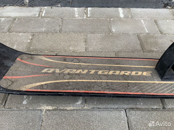 Самокат городской tech team avantgarde