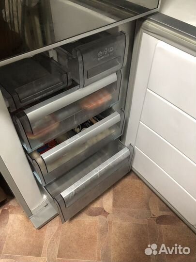 Холодильник LG