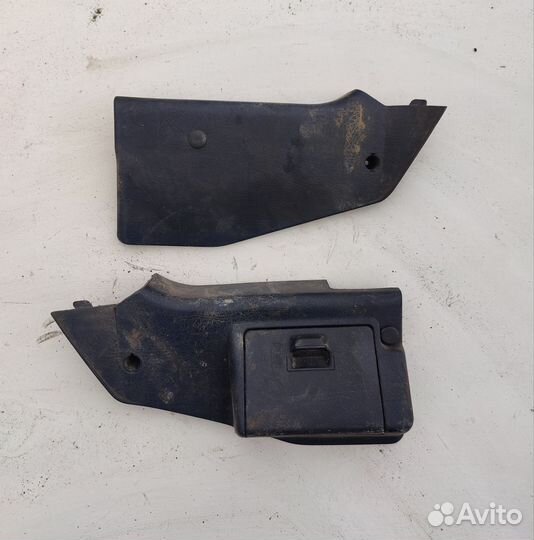 Накладка торпедо боковая kia sportage 1