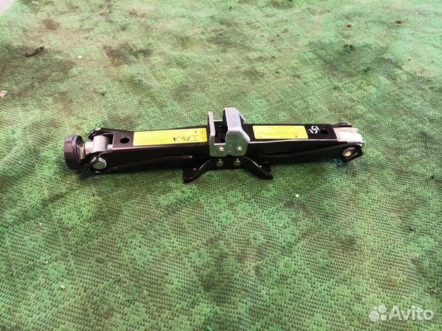 Домкрат Audi A4 (B8) 2007-2015