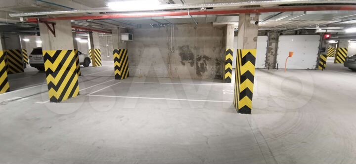 Машиноместо, 13 м²